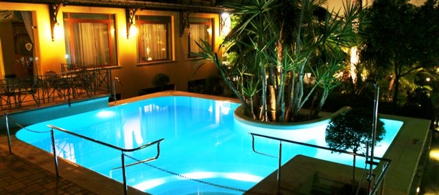 Hotel with Pool in Sorrento